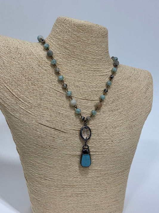 The Teardrop Necklace