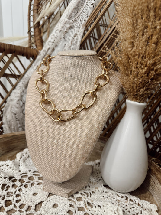 Chunky Oval Necklace