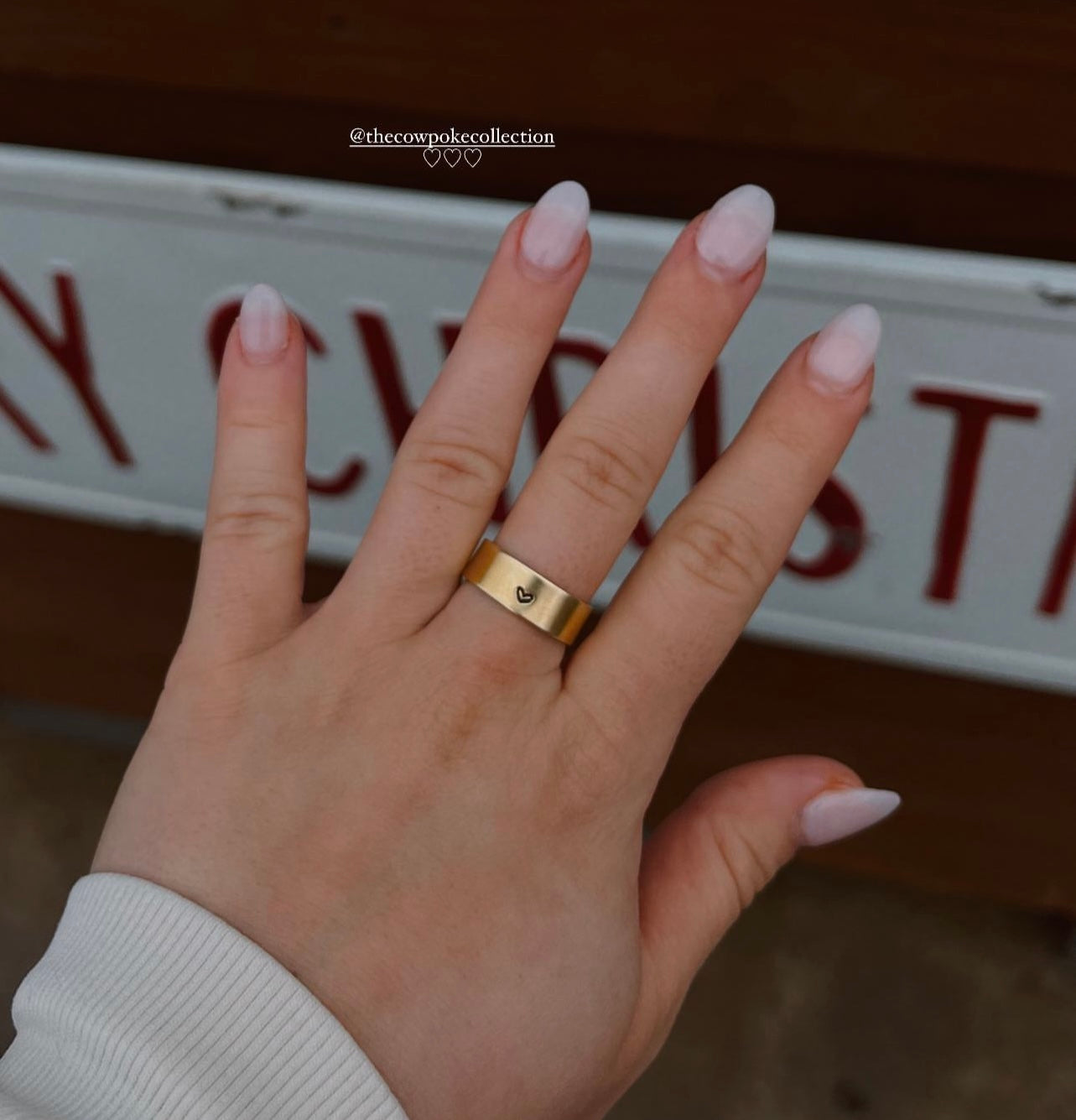 Custom Regular Gold Ring