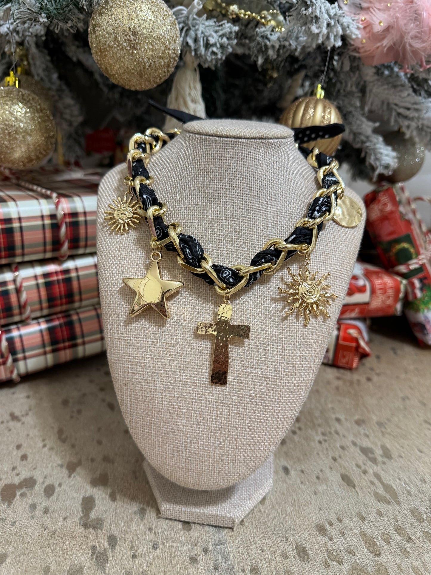 Faithful Nights Necklace