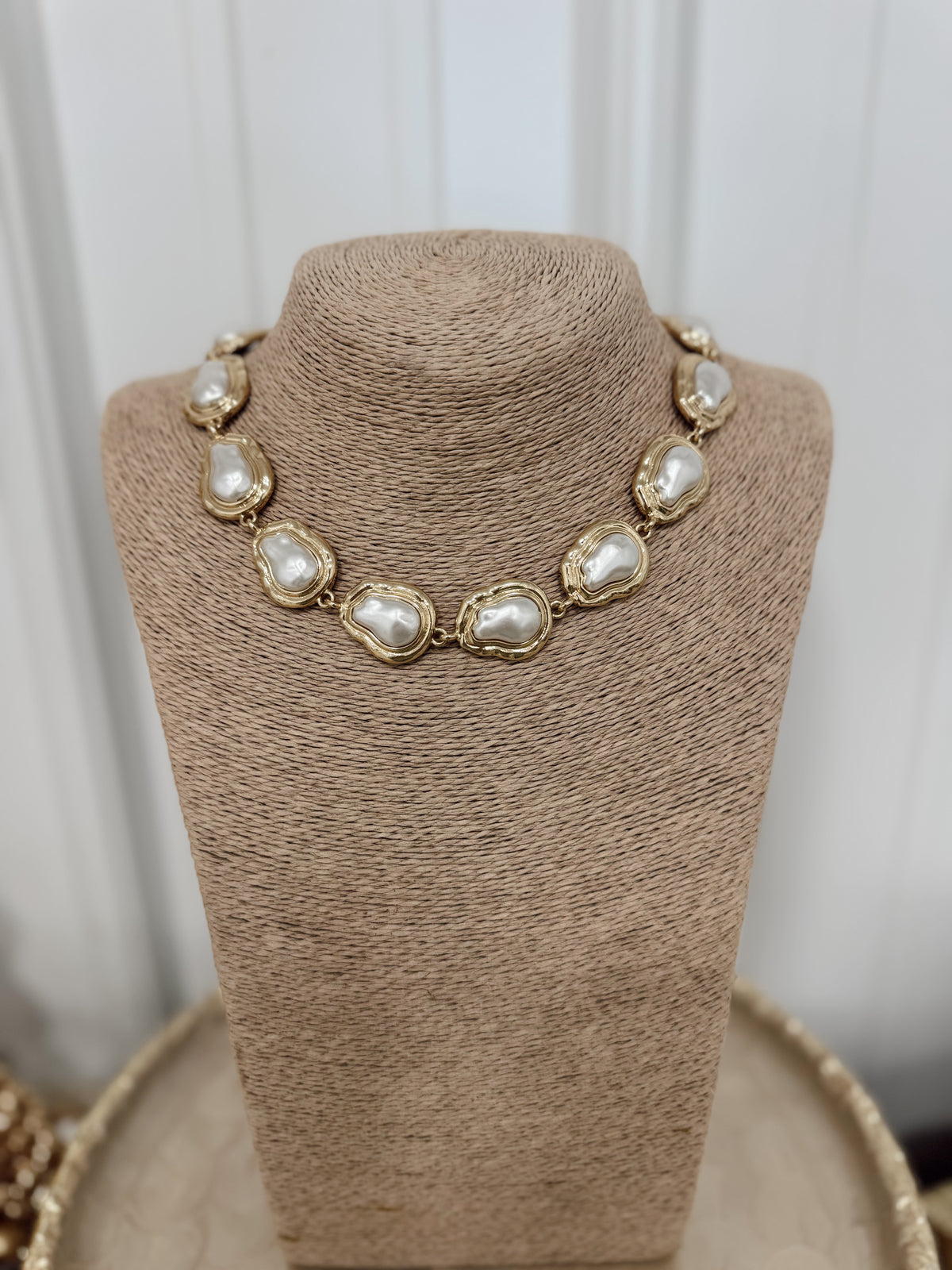 Freshwater Pearl Disk Necklace