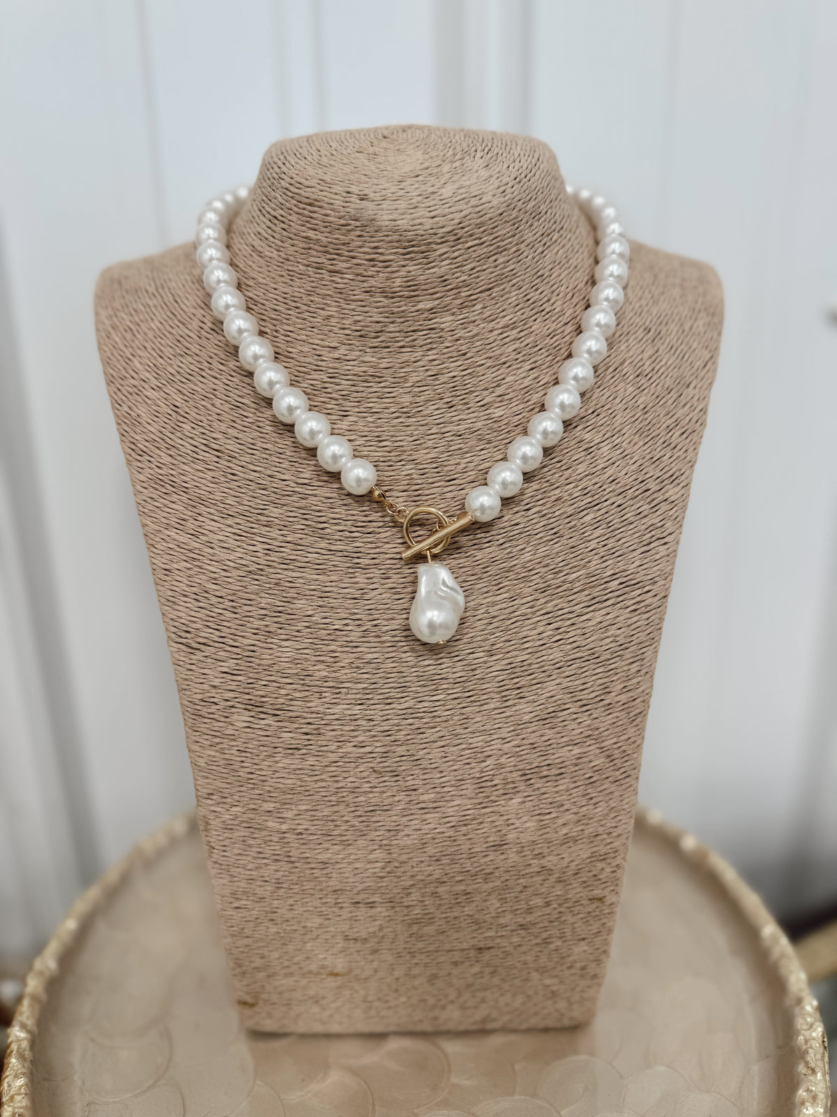 Freshwater Dangle Necklace