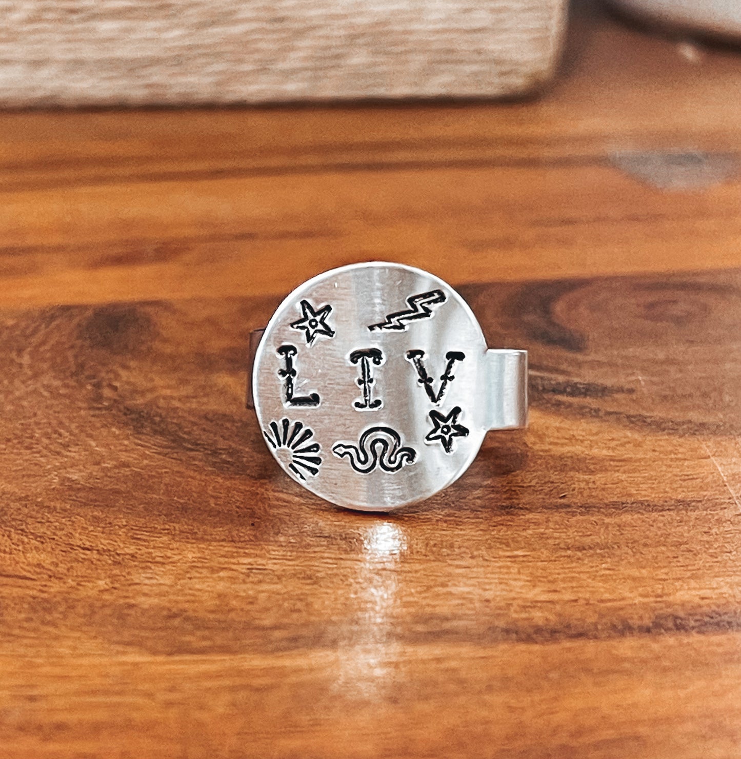 Initial Circle Ring