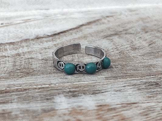 Smiley & Turquoise Ring