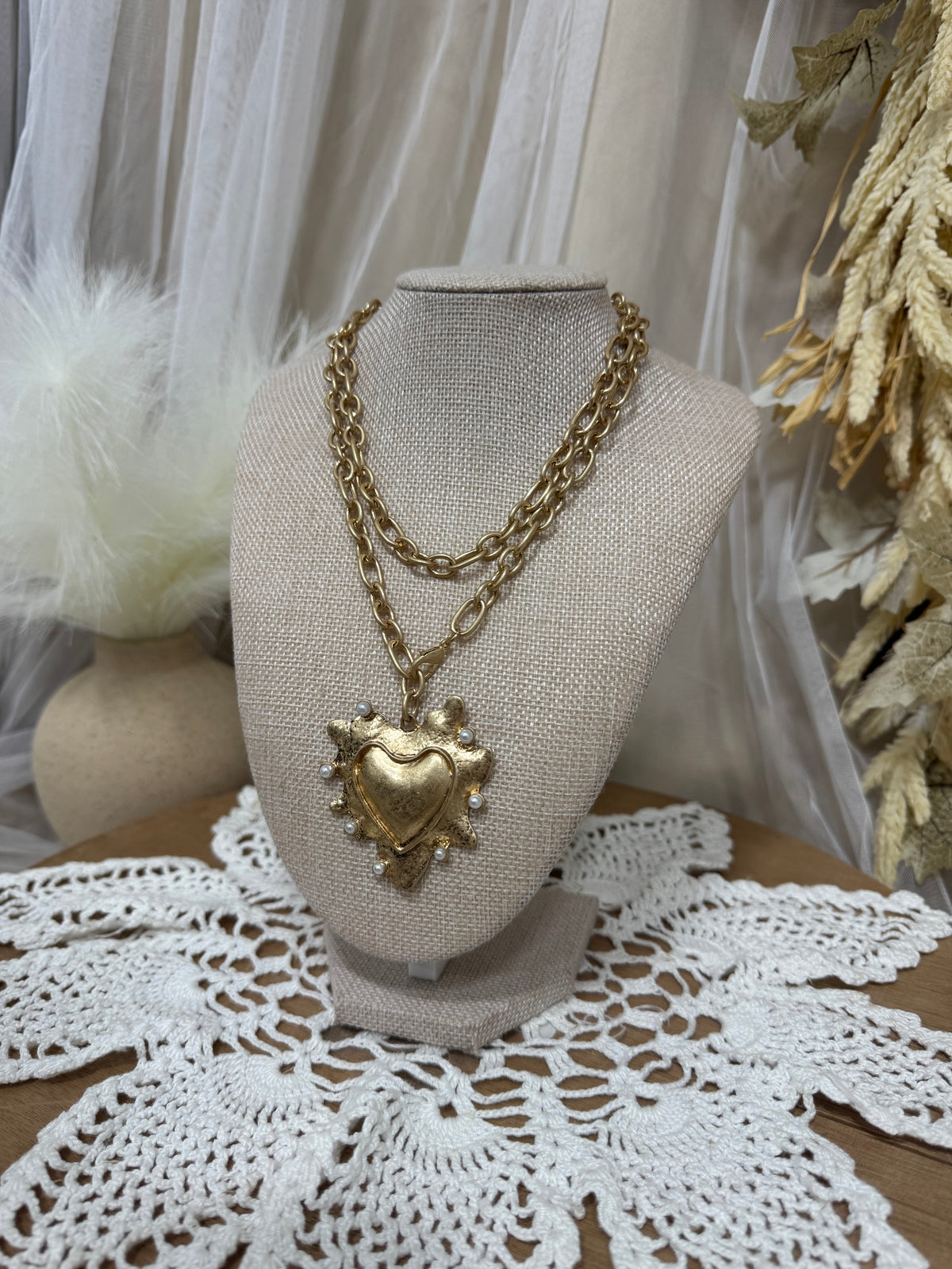 The Golden Spur Necklace