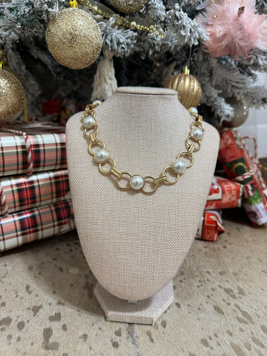 Timeless Pearl Necklace