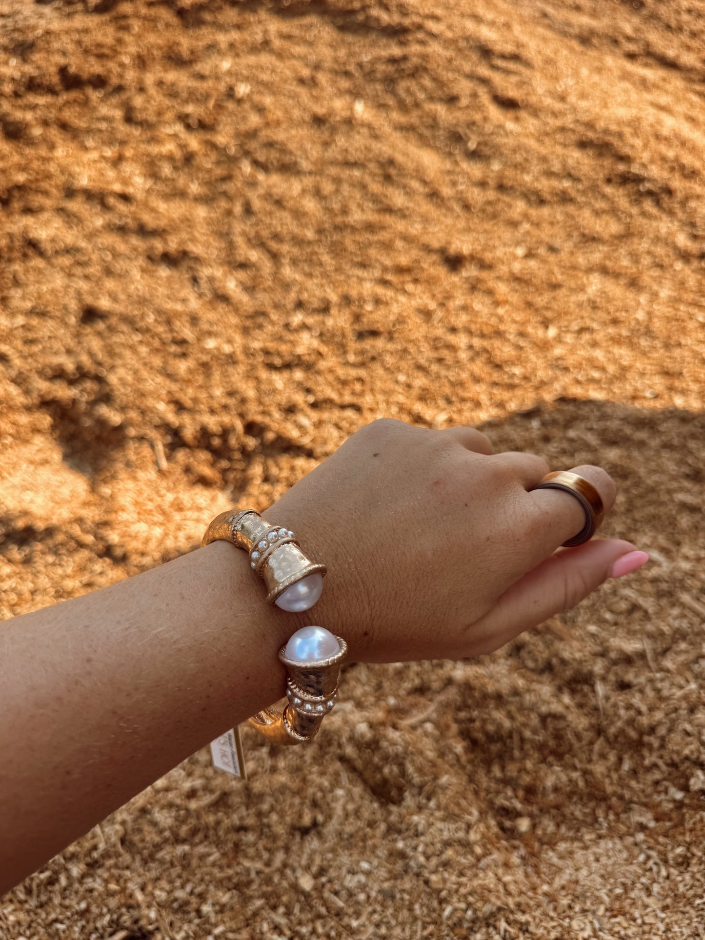Water Resistant Classy Pearl Bracelet
