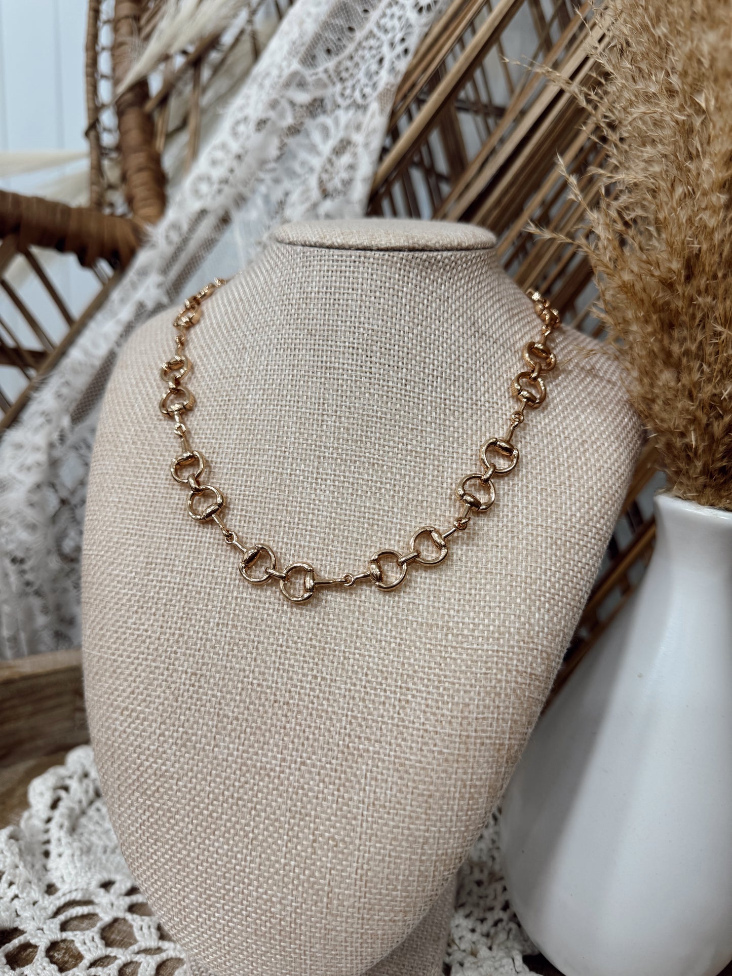 Dainty Horsebit Necklace