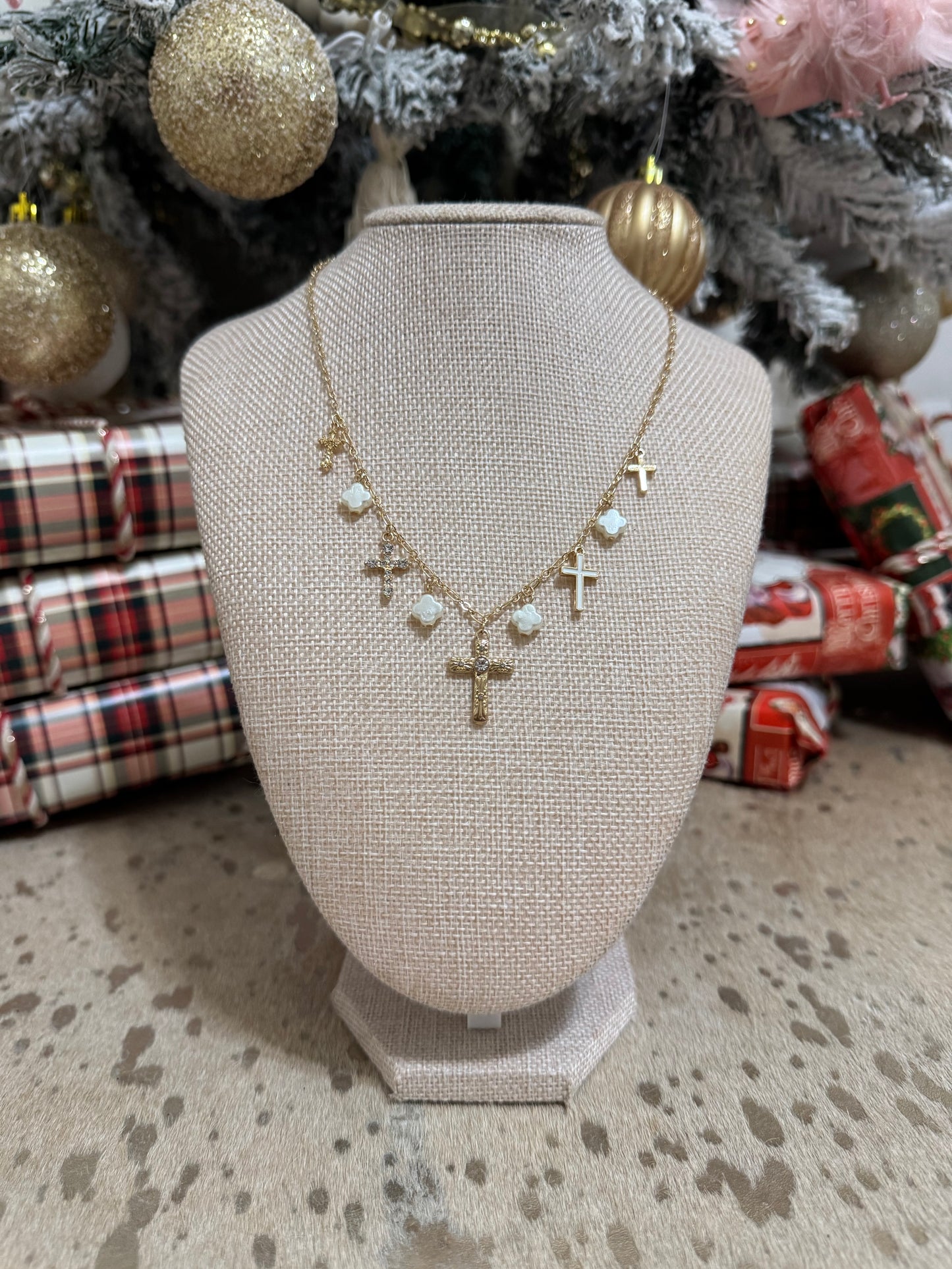 Dainty Cross Necklace