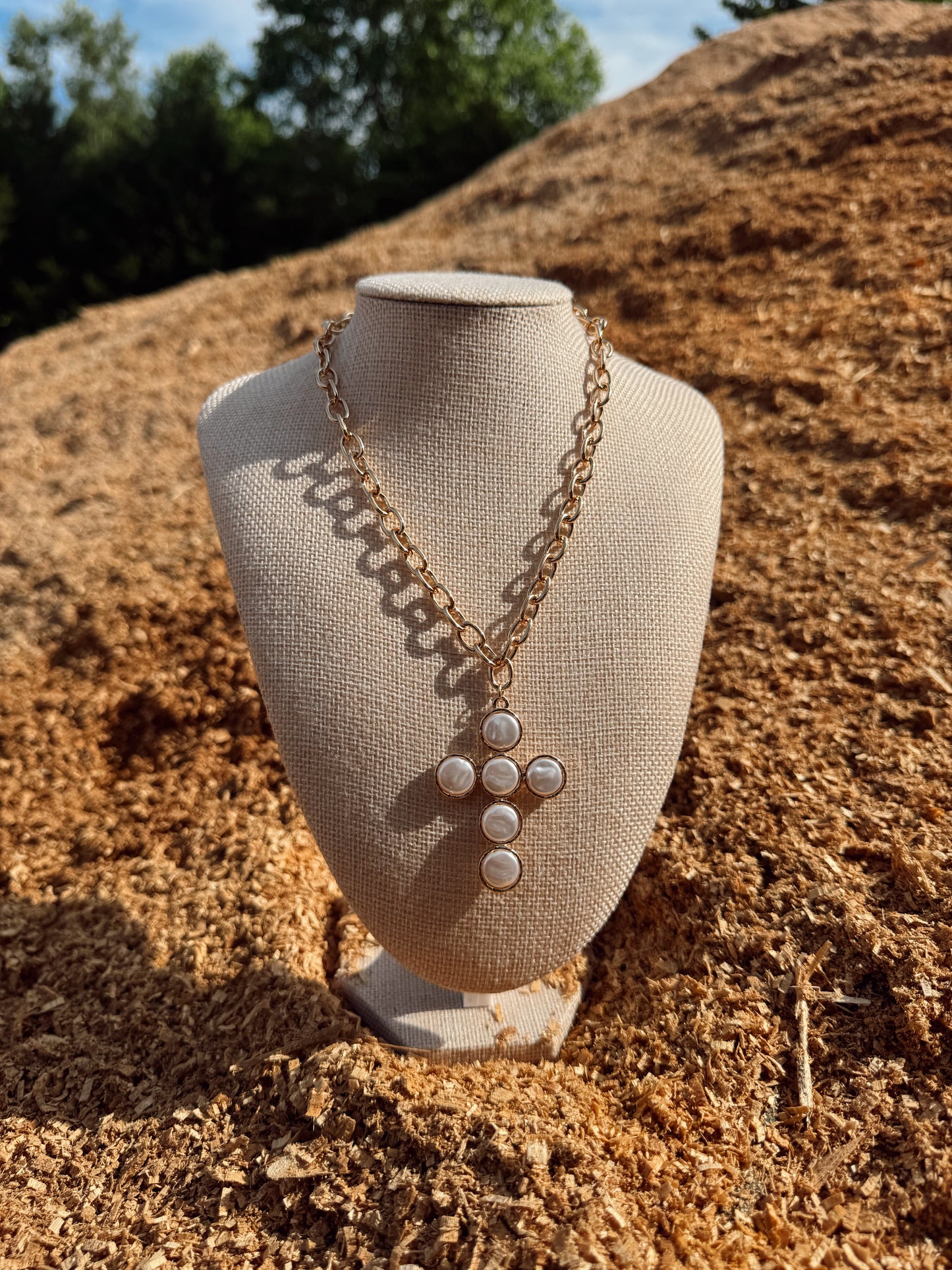 Freshwater Pearl Cross