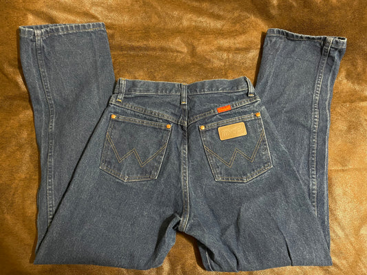 Vintage Wranglers fit size 6